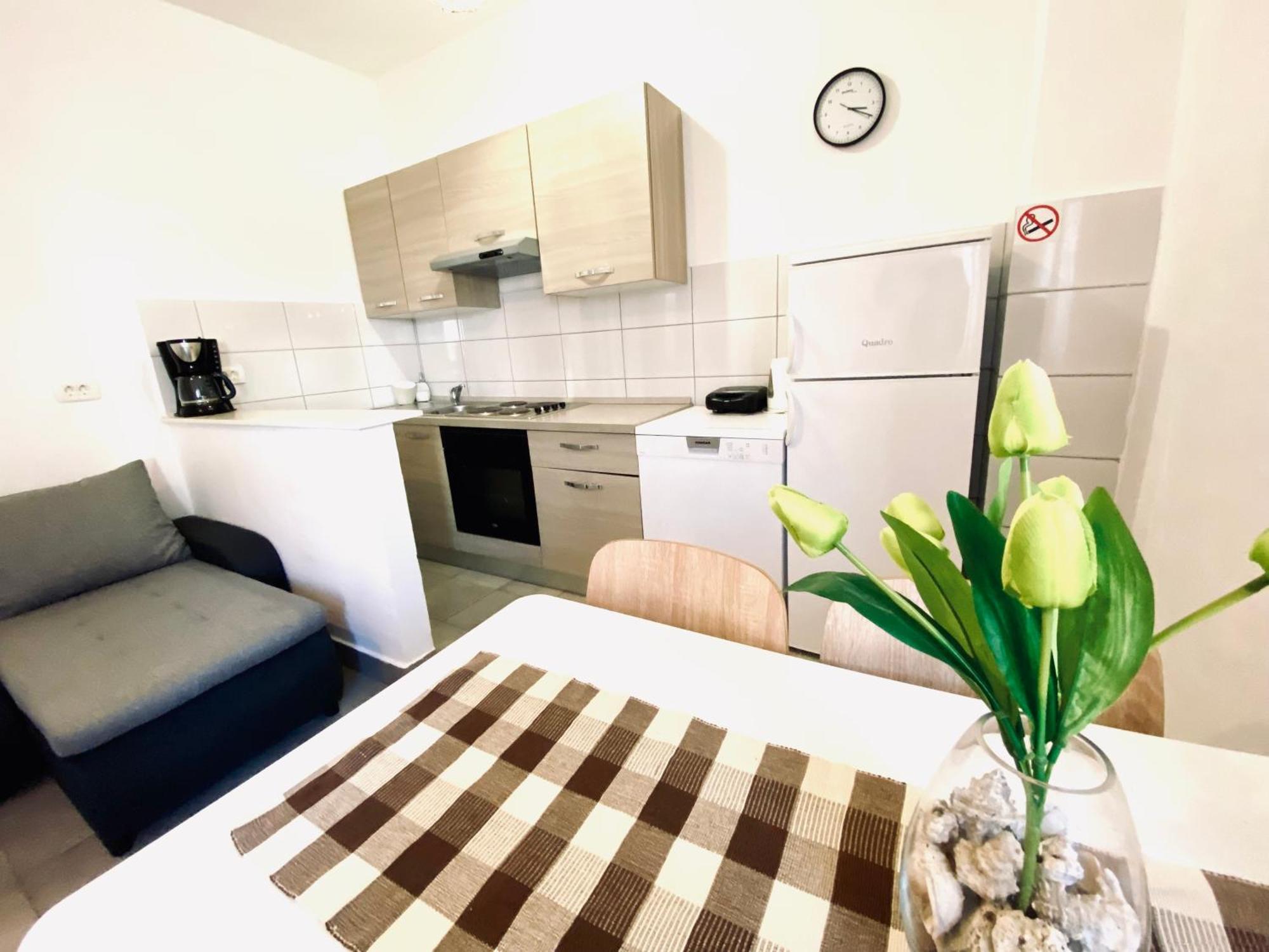 Luna Maris Apartments Zadar Bagian luar foto